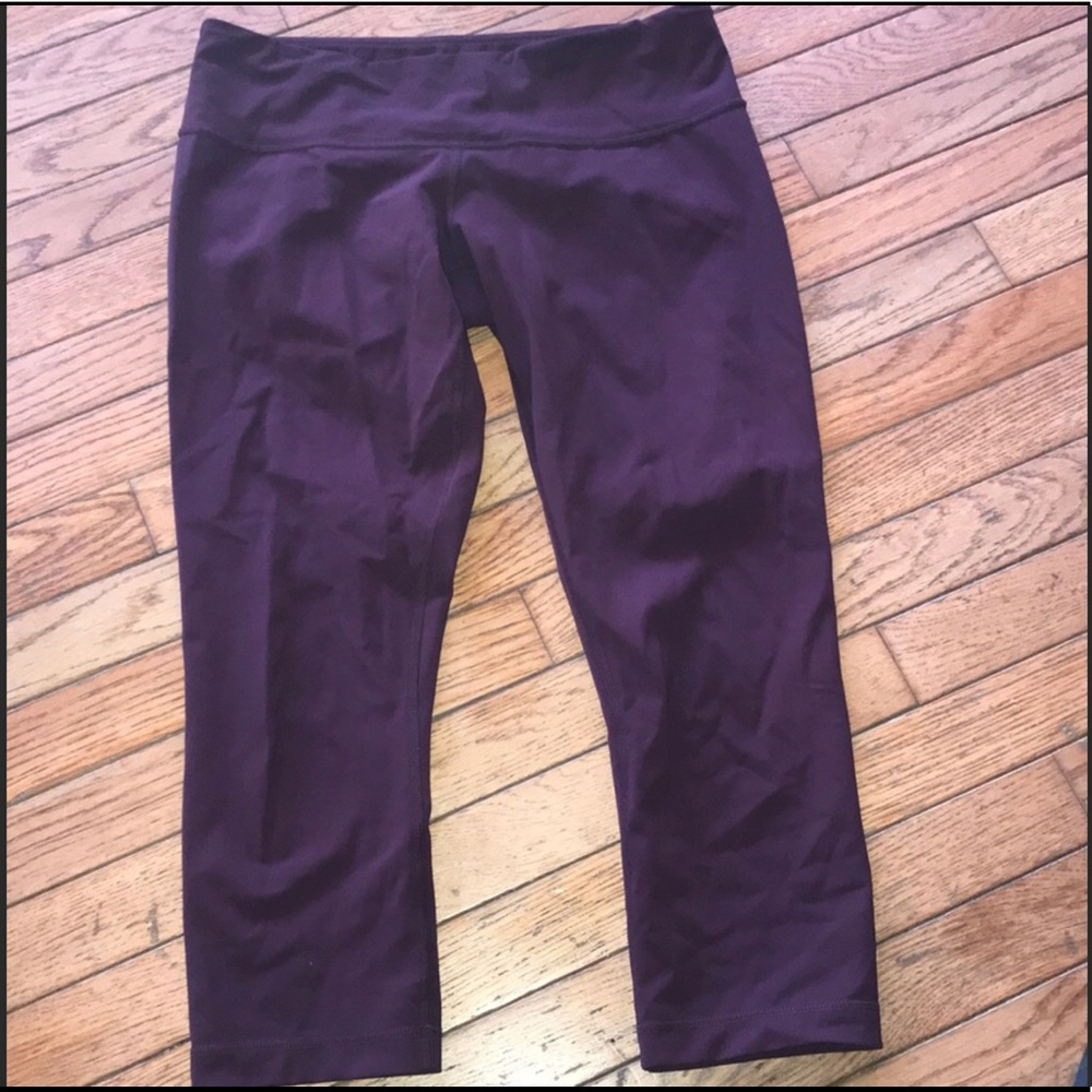 Lululemon legging - Picture 1 of 3